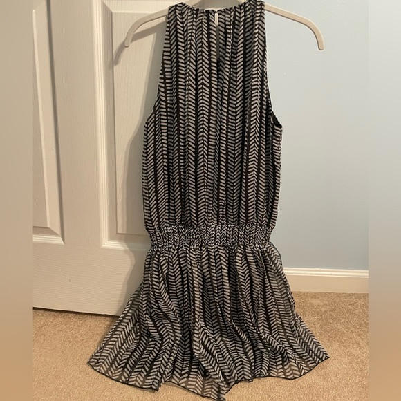 J Lindeberg Dress - Picture 3 of 3